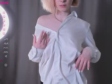 girl whitee_angel image #3432589