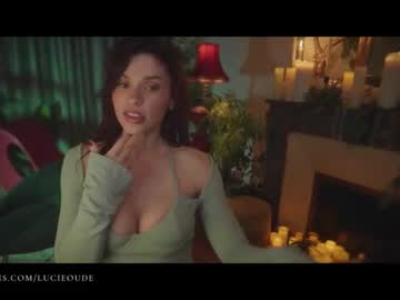 girl lucieoude_ image #3364037