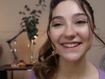girl mia_elfie image #6652311