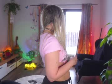 girl juicyandthepussyblvd image #3623119
