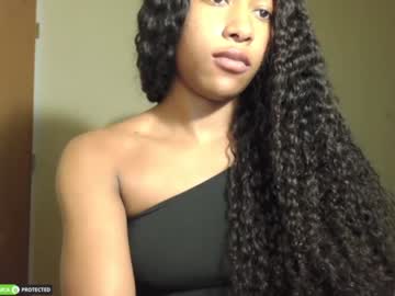 girl pursueme_ image #1612038