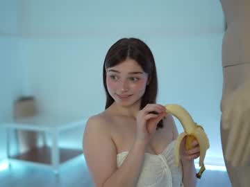 girl floret_joy image #5702524
