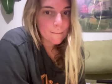 girl bananascoconutz image #4536487
