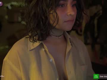 girl arletnoa image #1172998