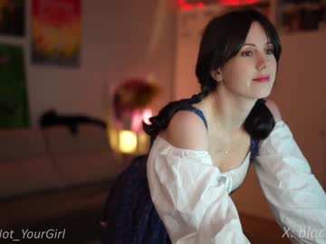 girl _blackbee_ image #6843040