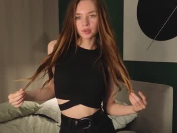 girl elenegilbertson image #6741365