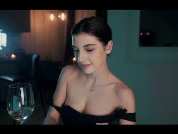 girl cinepassion image #992285