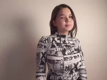 girl helenmoors image #3882161