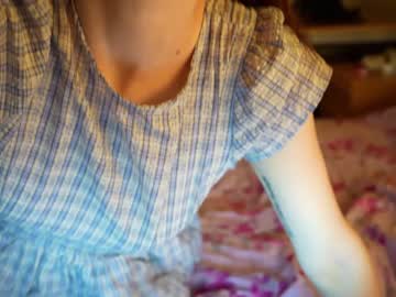 girl ellaa91 image #3053395