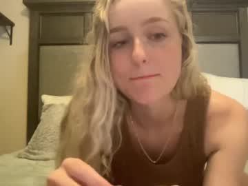 girl peachezzs image #2115938