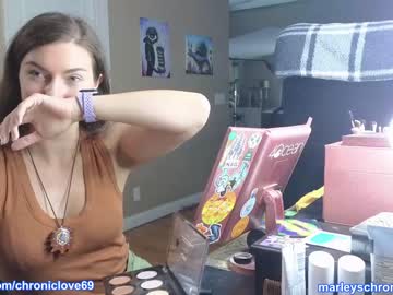 girl chroniclove image #4578431