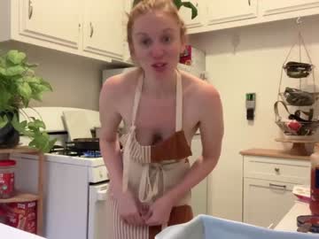 girl pretendlunch image #5309849