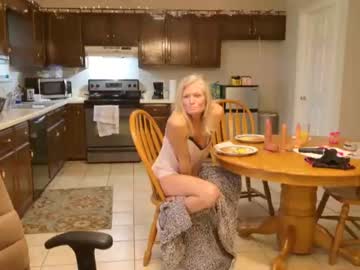 couple hotvalleyfox image #6375577