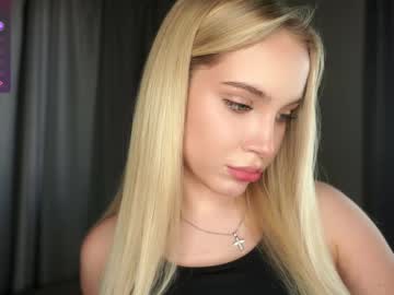 girl lipswithsmileonthem image #6975586
