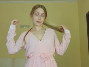 girl annikie image #5769553
