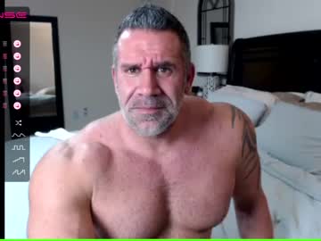man straightmuscleandmore image #3527546