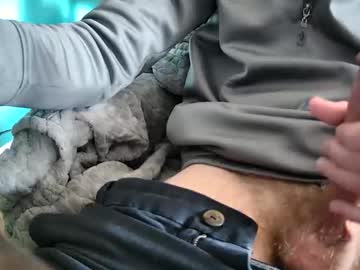 man hugepecker131 image #7007030