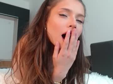 girl isia_slay image #2145526