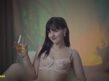 girl excitease image #2245375