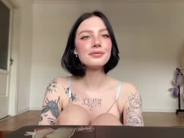 tranny evelynforever image #4238755