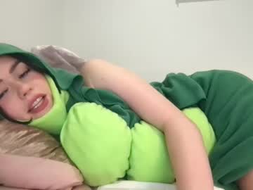 girl littlesugarpea image #5007946