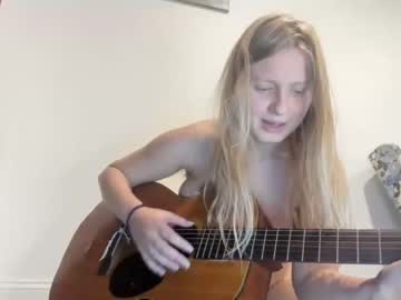 girl scartit image #3115378
