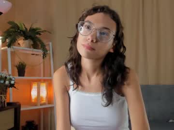 girl kayaoliver image #5311290