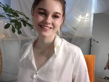 girl lornabyfield image #6360333