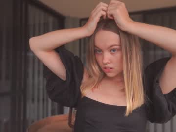 girl bibi_it_is image #4043617