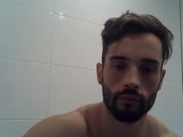 man badbunniesonly image #5997011