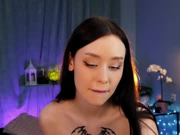 girl ella_knockers_xl image #3803906