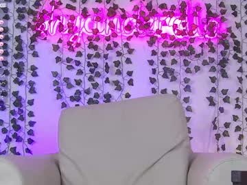 girl shycinderella image #4383379