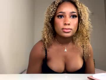 girl sky_alexxxis image #6975294