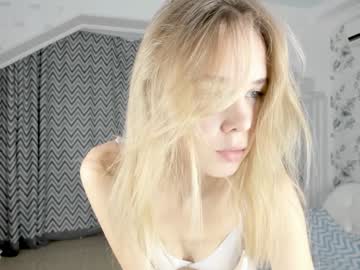 girl infinite_reality image #851387