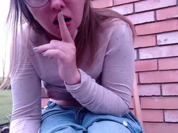 girl juicy_peach88 image #2009714
