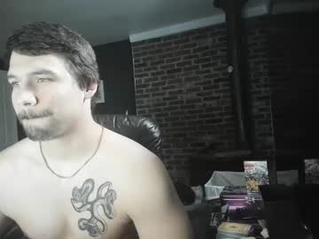man funguy371308 image #7034128