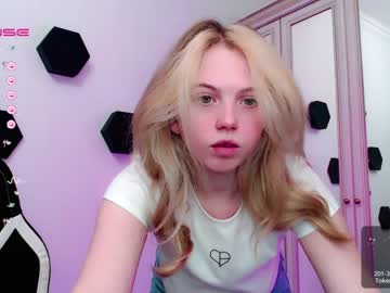 girl small_blondee image #4209240