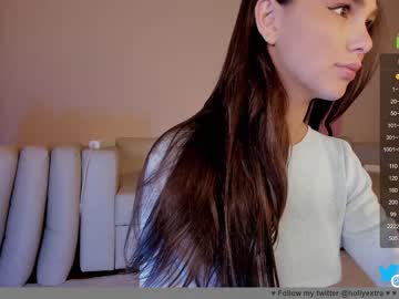 girl hollyextra image #5157258