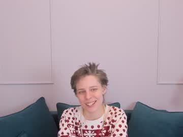 girl juliascheer image #3887549