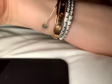 girl silkycurvess image #4430514