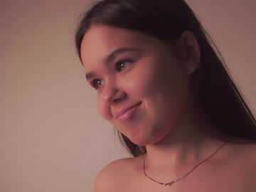 girl helenmoors image #3925409