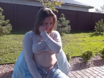 girl juicy_peach88 image #4282212