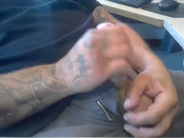man deepstrokes25 image #4875806