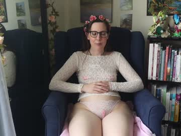 girl ellynaomi image #6898600