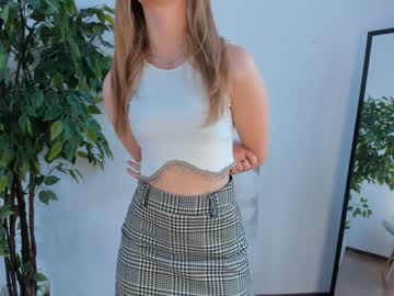 girl merciaembry image #6203306