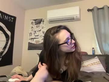 couple barelylegalbabygurl image #4675791