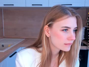 girl fannycullimore image #6697910