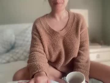 girl cozyvibez image #3882679