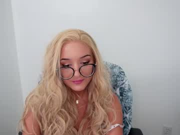 girl siennaissubmissive image #5122699