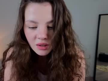 girl curly_lina image #6410492